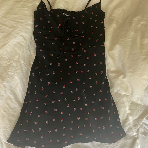 Realisation The Inez in Black Strawberry - Picture 4 of 5